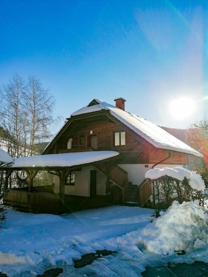 Ferienhaus Sara Bad Kleinkirchheim Exteriör bild