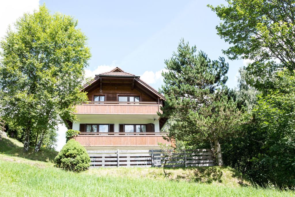 Ferienhaus Sara Bad Kleinkirchheim Exteriör bild