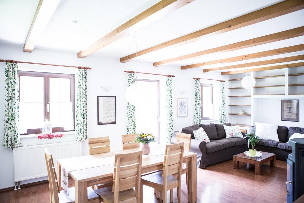 Ferienhaus Sara Bad Kleinkirchheim Exteriör bild